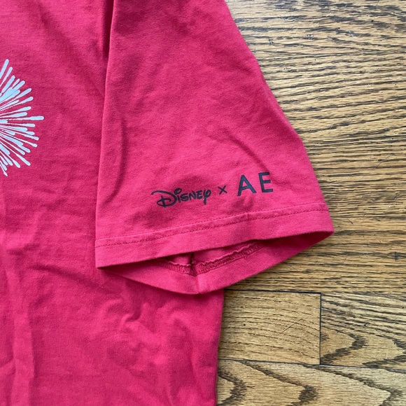 AE x Disney Tee - Picture 4 of 5